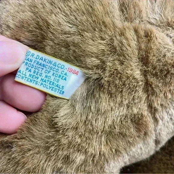 Vintage 1984 Dakin Arthur Bear Plush With Hat Stuffed Animal Brown Soft Bear - Picture 8 of 8